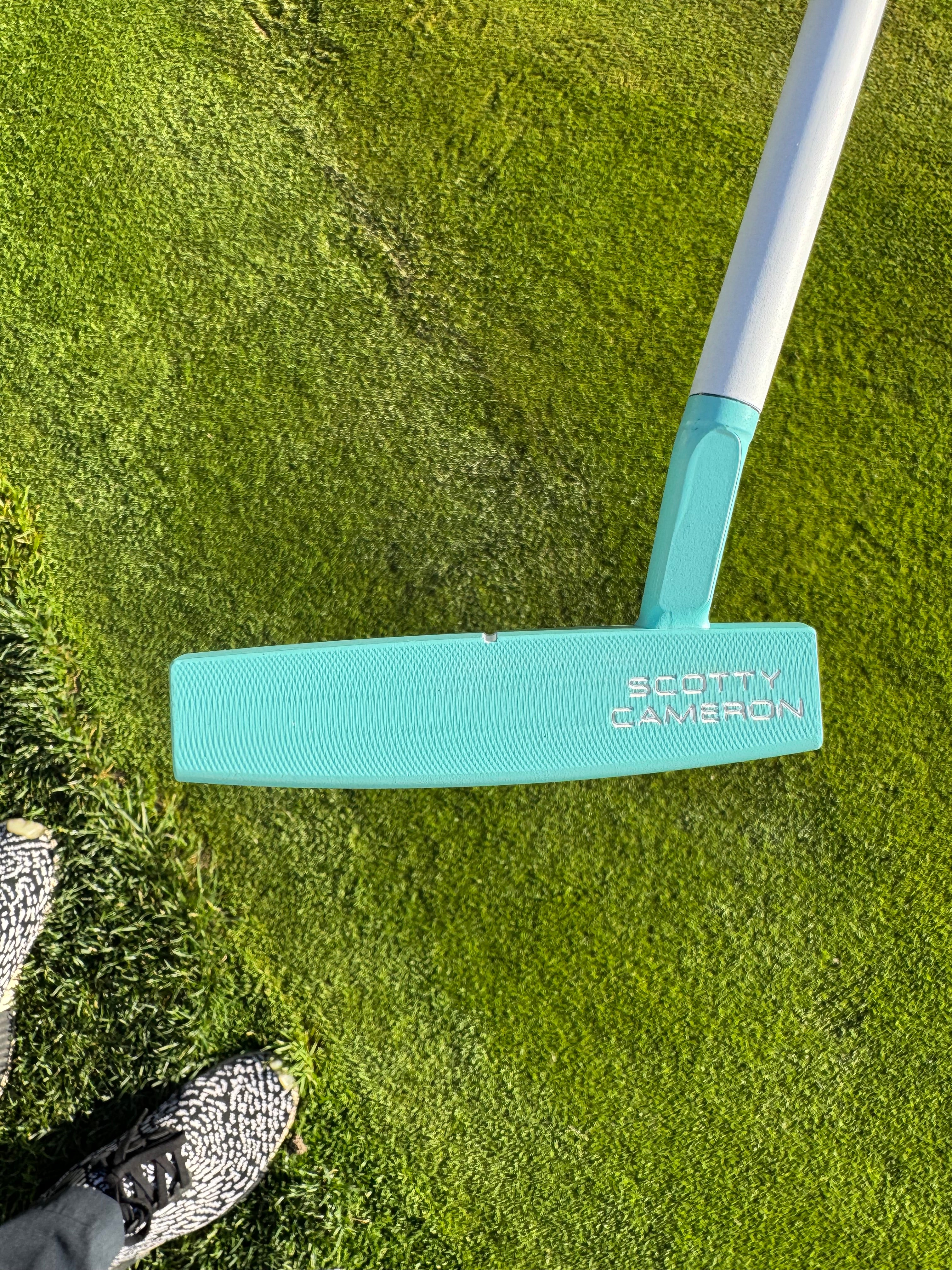 Scotty Cameron 2022 Phantom 5.5 Tiffany Blue & White Refinished Putter