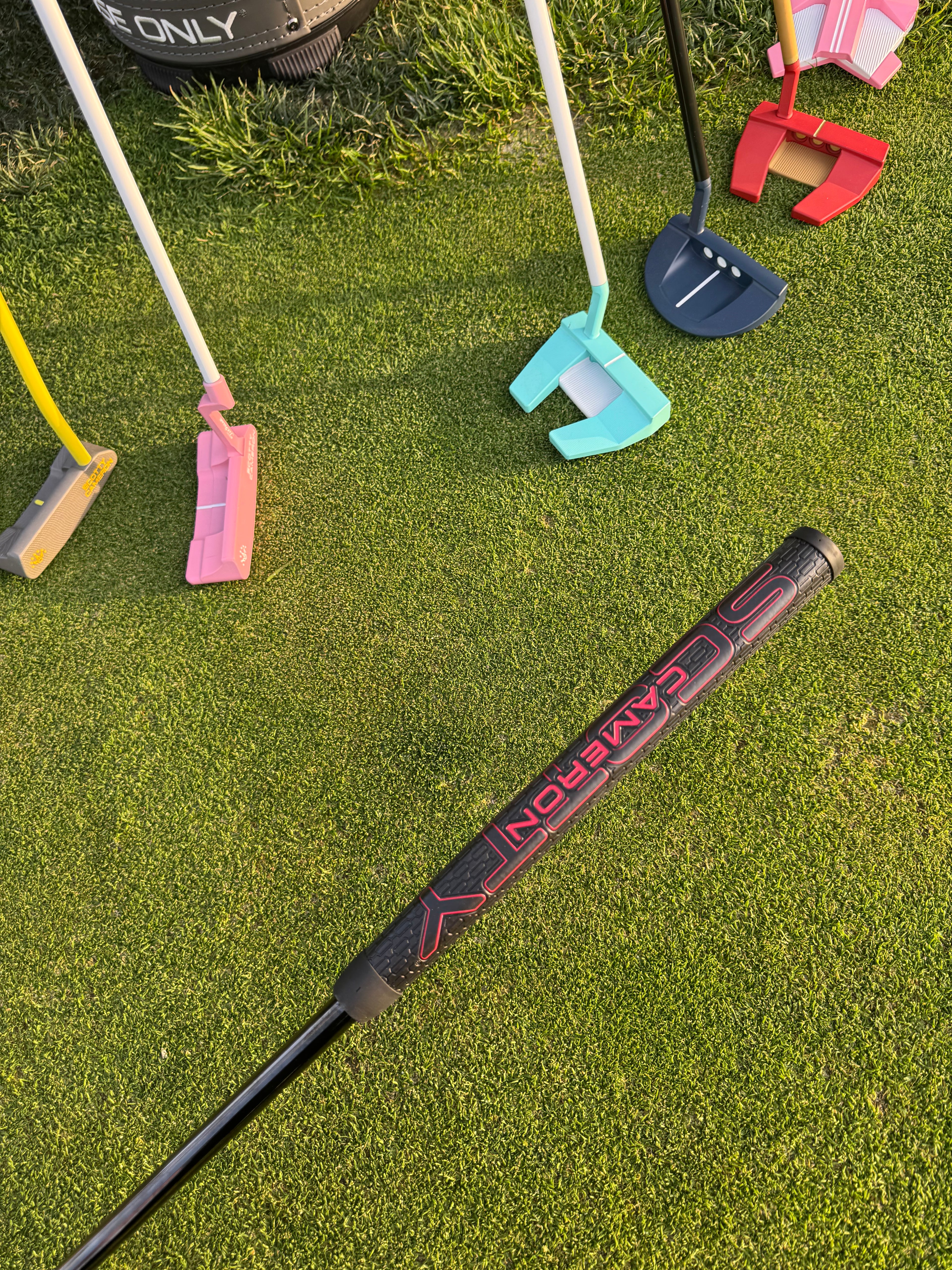 (New) Scotty Cameron 2025 Phantom 11R OC | Navy & Black Cerakote Custom