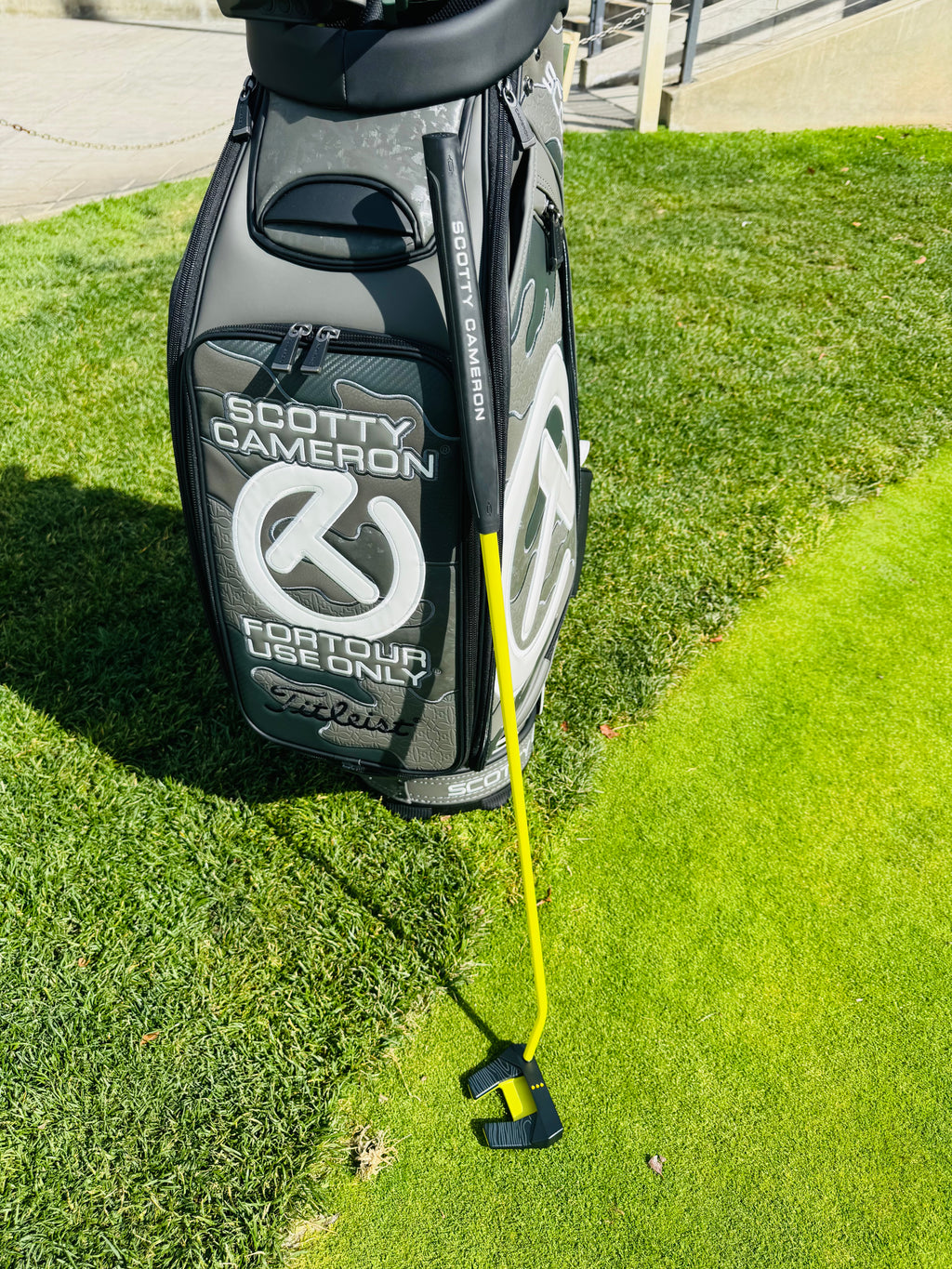 (New) Scotty Cameron 2025 Phantom 5 Black &amp; Yellow Refinished Putter