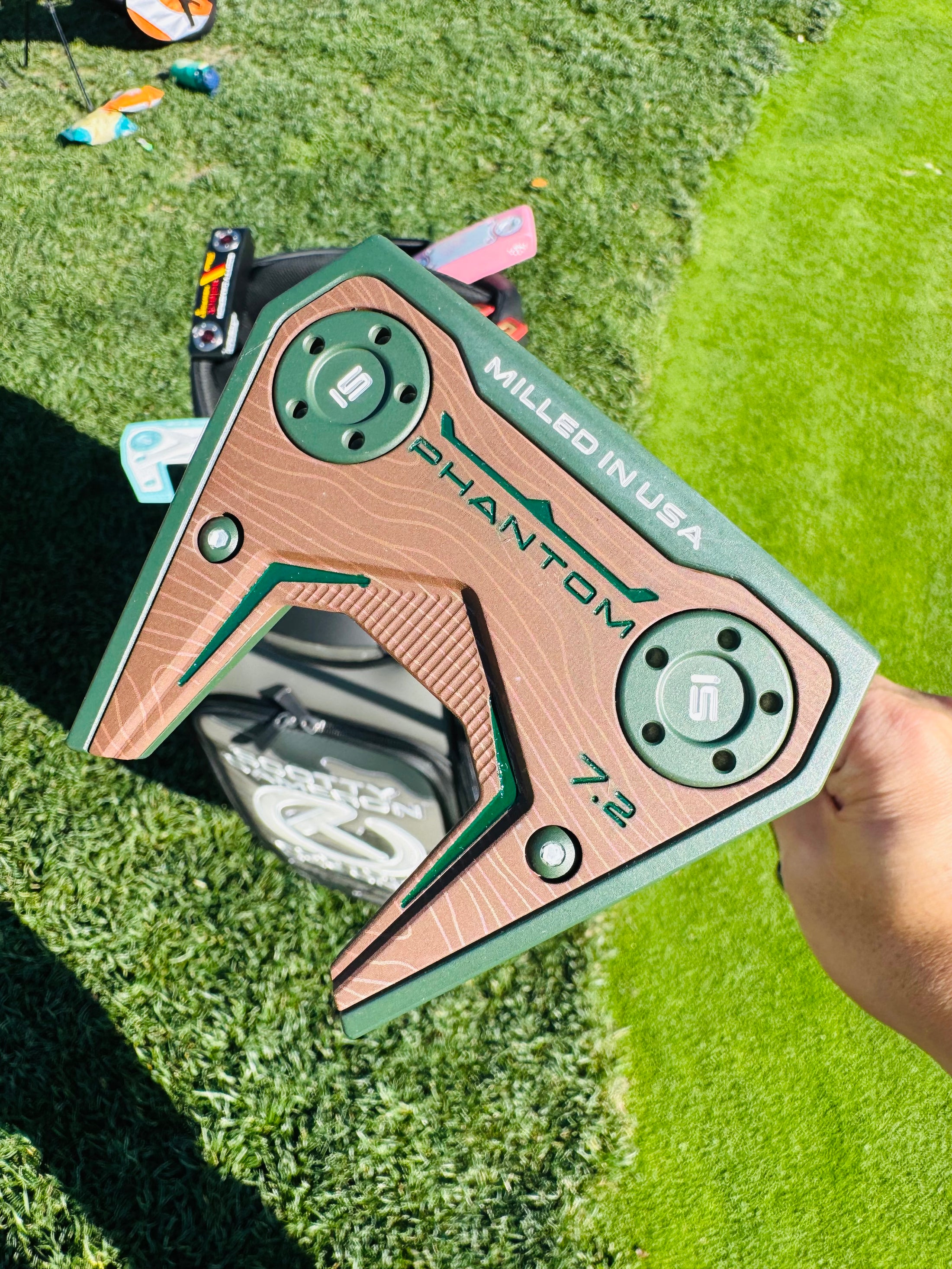 (New) Scotty Cameron 2025 Phantom 7.2 Green & Brown Refinished Putter