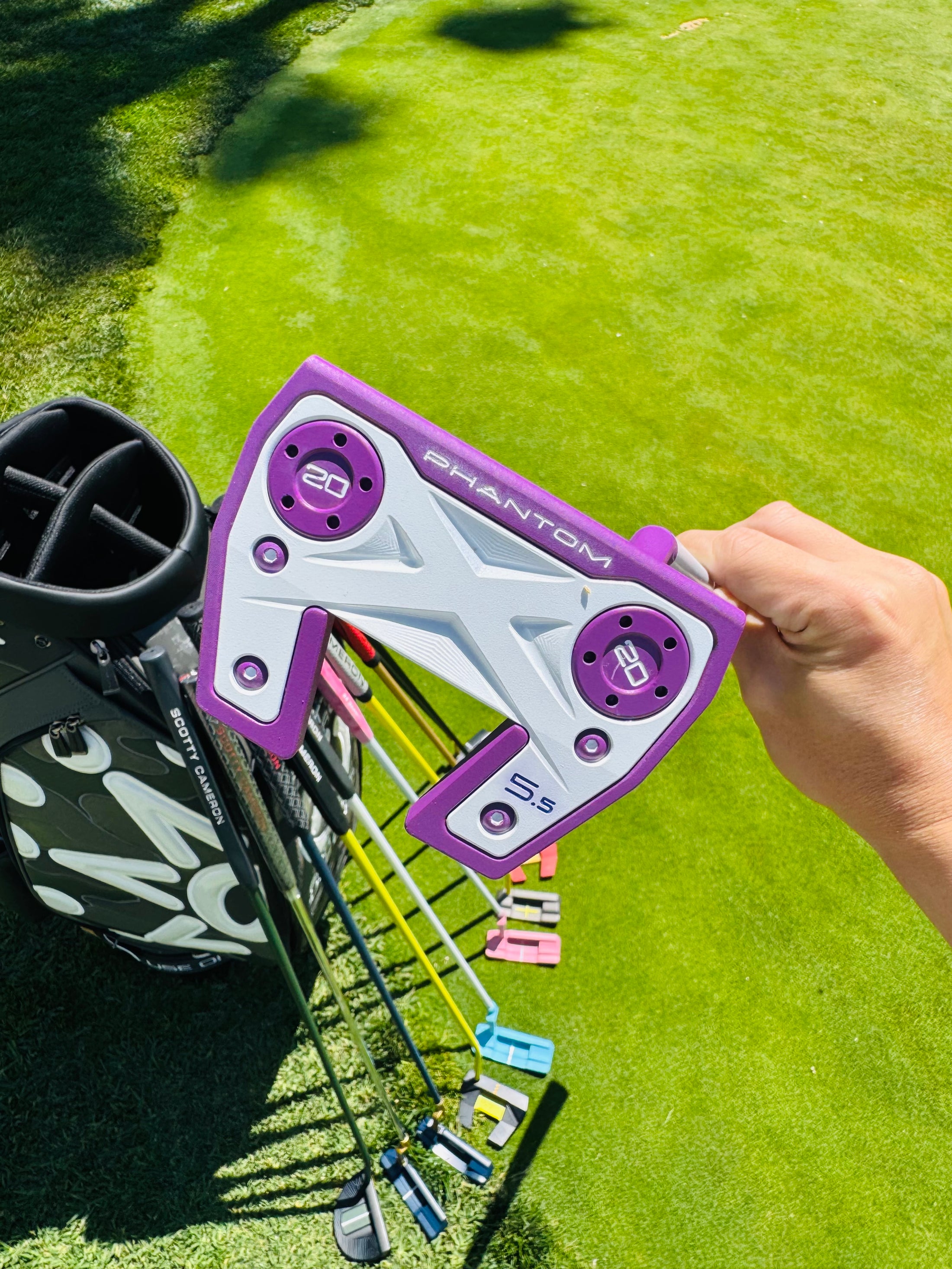 Scotty Cameron 2022 Phantom 5.5 Purple & White Refinished Putter