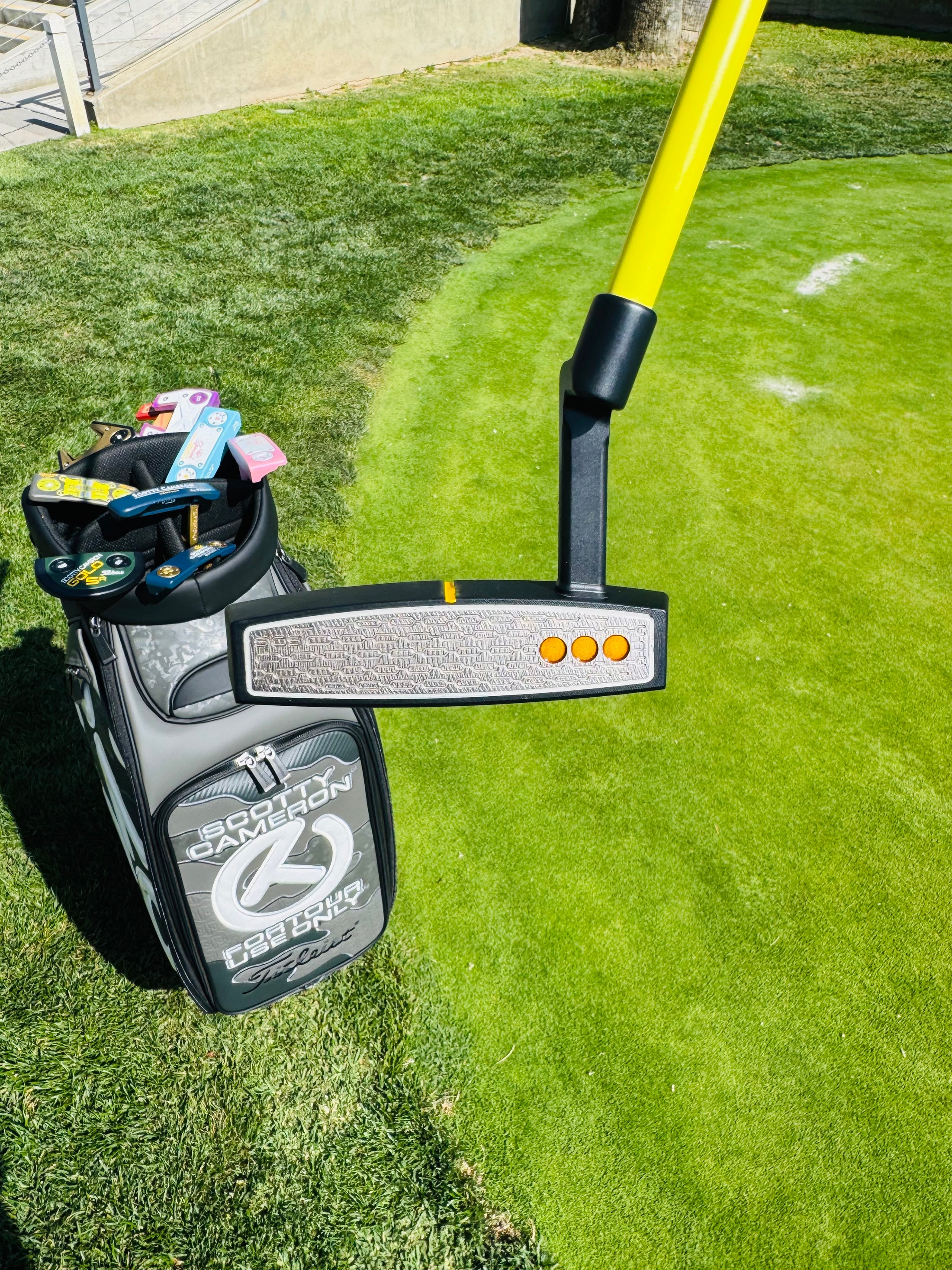 (New) Scotty Cameron 2026 Phantom 5.2 Black & Yellow Refinished Putte6