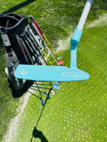 Cargar la imagen en la vista de la galería, Scotty Cameron 2022 Special Select Squareback 2 Tiffany & White Refinished
