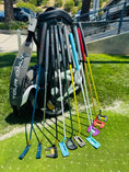 Cargar la imagen en la vista de la galería, Scotty Cameron 2022 Special Select Squareback 2 Tiffany & White Refinished
