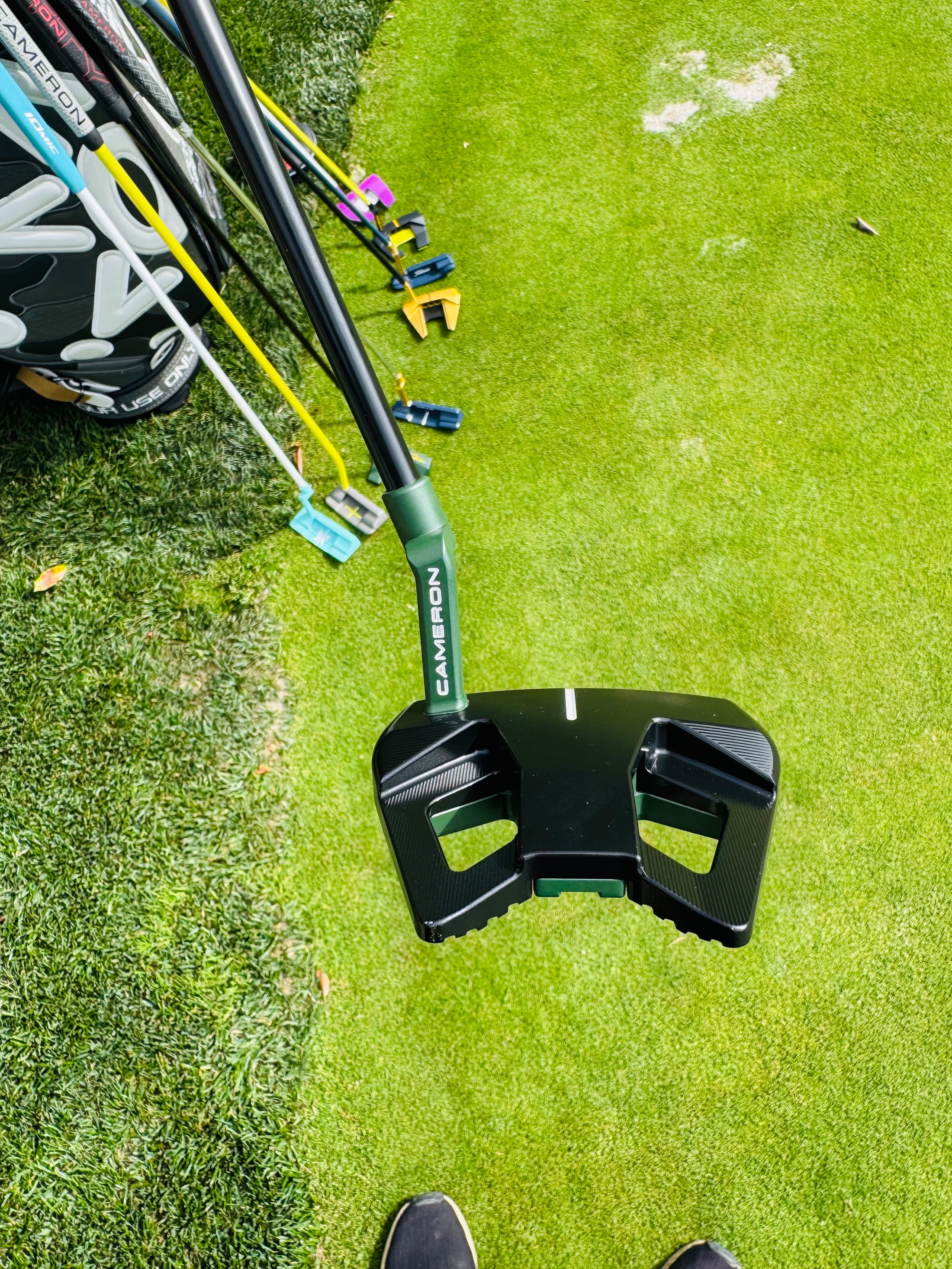 (New) Scotty Cameron 2026 Phantom 9.2R Masters Green & Gloss Black Refinished Putter