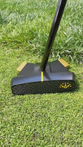 Reproducir el video en la vista de la galería, (New) Scotty Cameron 2025 Phantom 11R OC Gloss Black & Gold Refinished Putter
